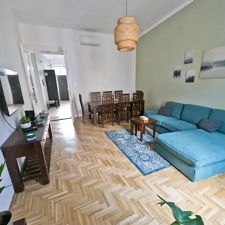 Dob Duplex Lägenhet Budapest