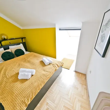 Dob Duplex Lägenhet Budapest