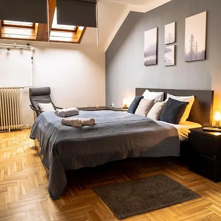 Dob Duplex 부다페스트