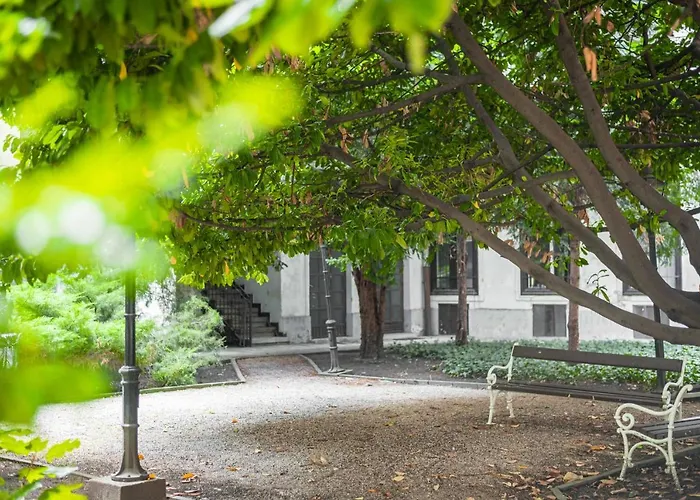 Dob Duplex شقة بودابست