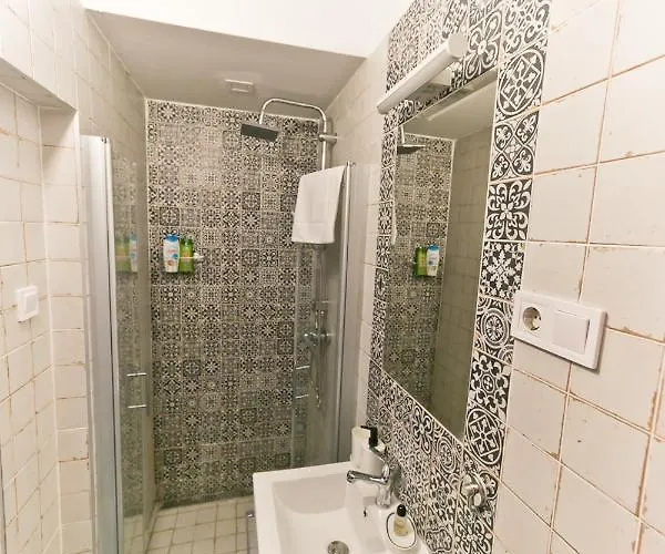 Dob Duplex * Budapest